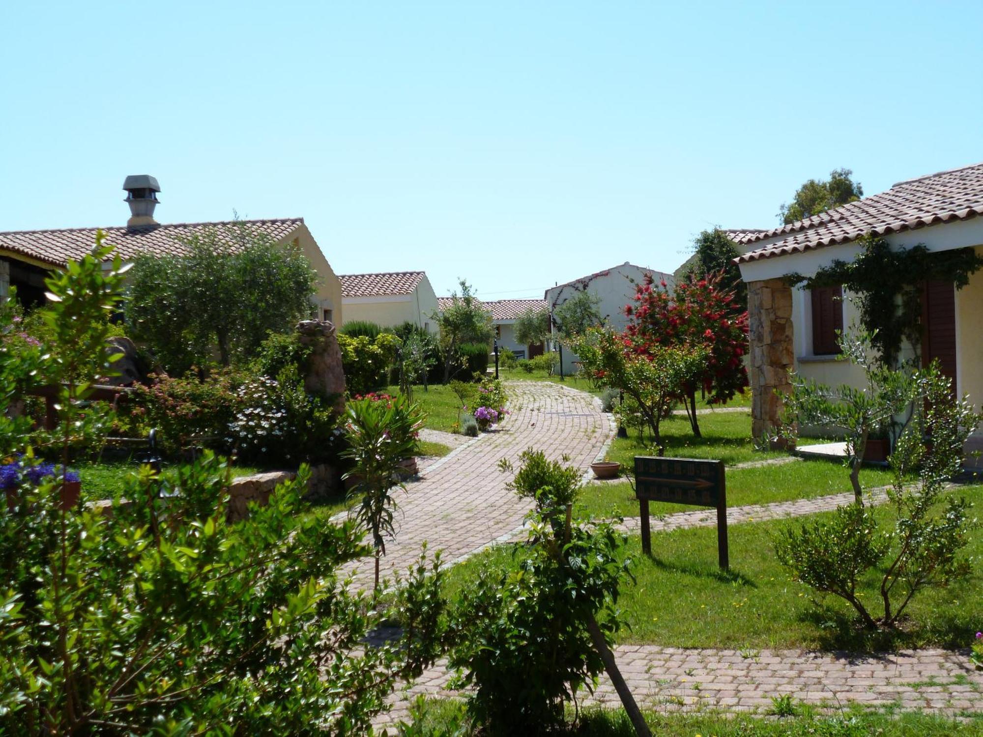 Hotel Cala Mirto Budoni Esterno foto