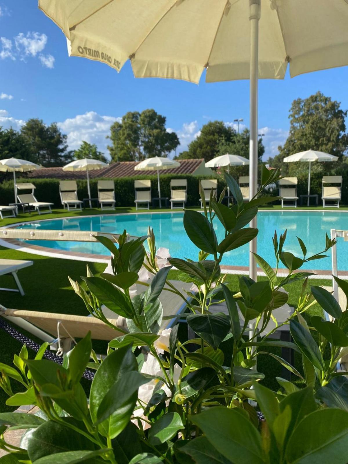 Hotel Cala Mirto Budoni Esterno foto